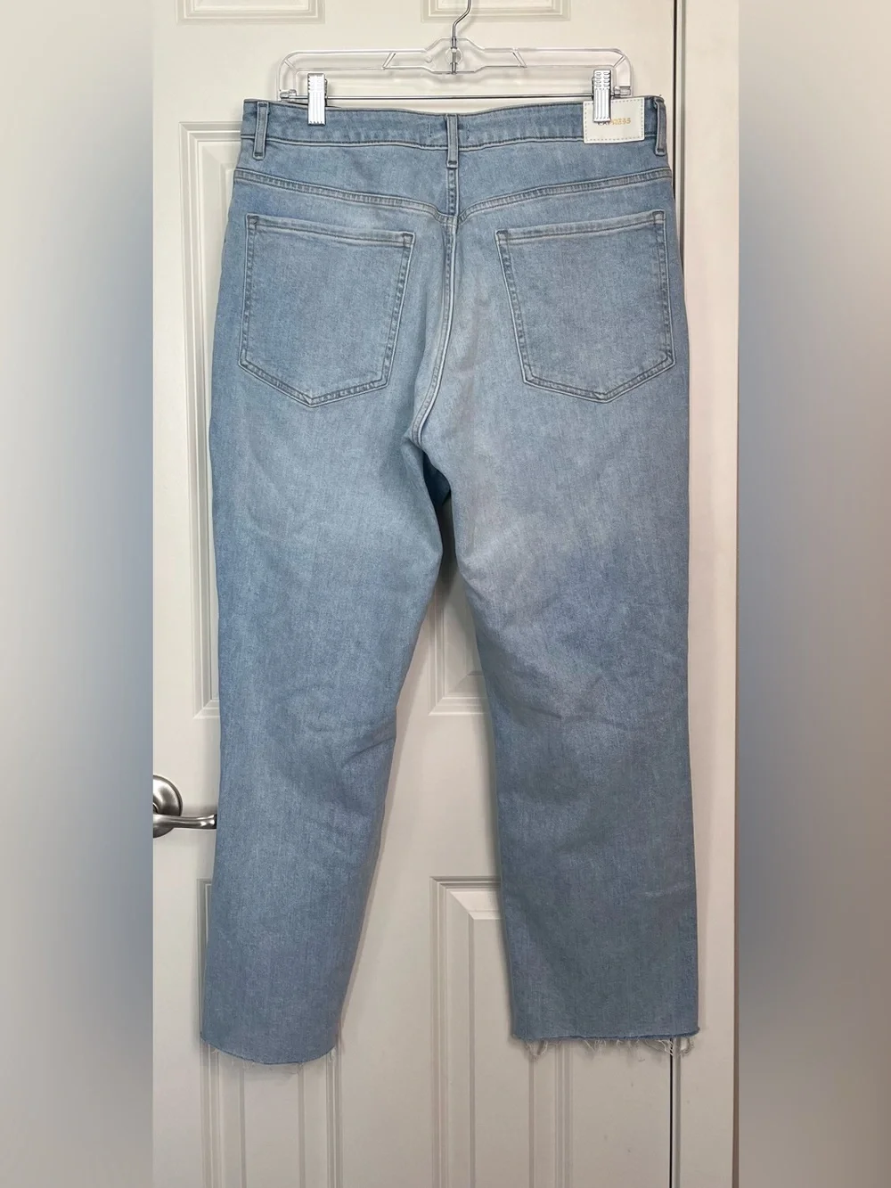 Express Curvy Mom Jeans Super High Rise NWT